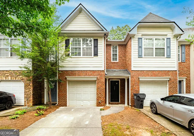 Photo 1 of Townhouse for sale at 941 Abbey Park Wy, Lawrenceville, GA 30044 | MLS# 10834240 | Listing updated on 2026-09-10