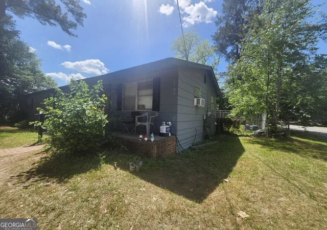 Homes for sale in Albany, GA | 2101 S Madison St, Albany, GA 31701 | MLS# 10756812