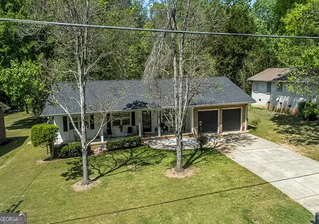 4th image of 4393 Housworth Dr, Lithonia, GA 30038 | MLS# 10734061