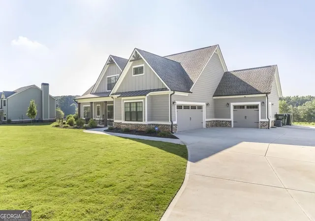 Photo 2 of Single family home for sale at 3994 Jersey Covington Rd, Covington, GA 30014 | MLS# 10836716 | Listing updated on 2026-09-14