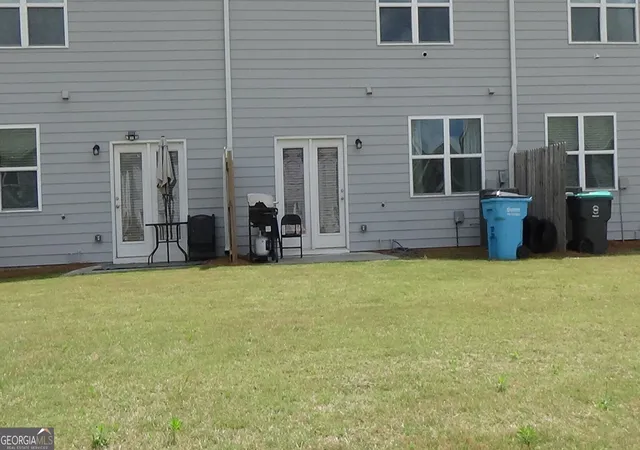 Photo 4 of Townhouse for sale at 107 Sw Saginaw Cts, Locust Grove, GA 30248 | MLS# 10755912 | Listing updated on 2026-08-29