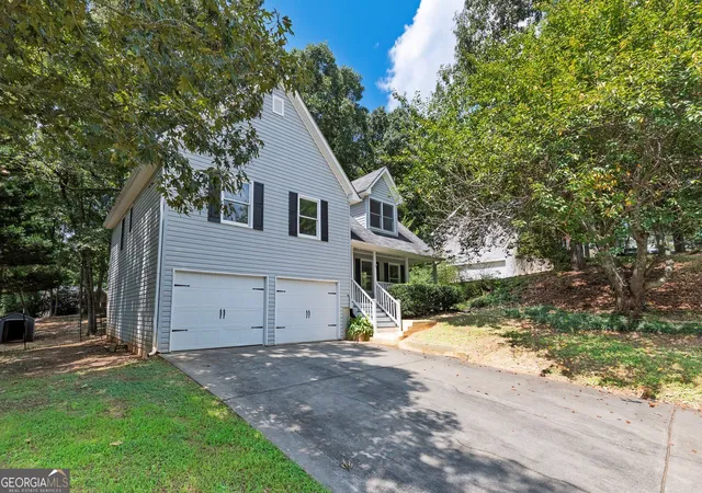 Photo 2 of Single family home for sale at 228 Hawkins Farm Cir, Ball Ground, GA 30107 | MLS# 10786212 | Listing updated on 2026-09-10