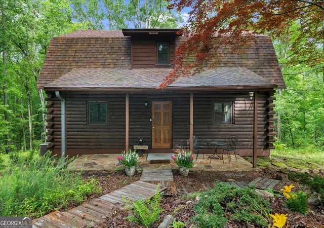 Single family home for sale at 15 Bailey St, Whitesburg, GA 30185 | MLS# 10654885