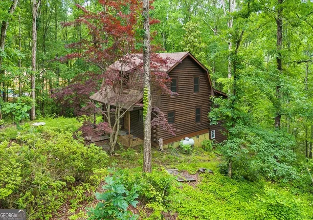 Photo 3 of Single family home for sale at 15 Bailey St, Whitesburg, GA 30185 | MLS# 10654885 | Listing updated on 2026-06-07