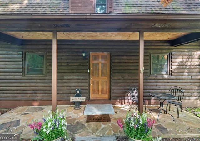 Photo 4 of Single family home for sale at 15 Bailey St, Whitesburg, GA 30185 | MLS# 10654885 | Listing updated on 2026-06-07