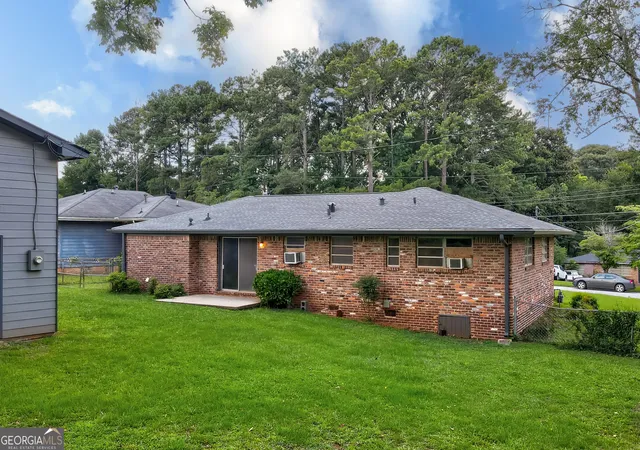 3rd image of 3282 Convair Ln, Decatur, GA 30032 | MLS# 10804371
