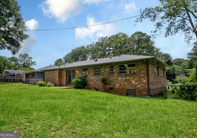 5th image of 3282 Convair Ln, Decatur, GA 30032 | MLS# 10804371