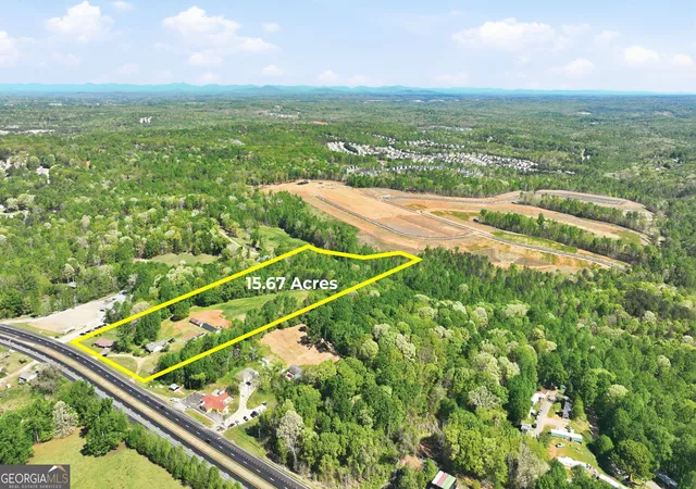 Photo 3 of House for sale at 2475 Athens Hwy, Gainesville, GA 30507 | MLS# 10730720 | Listing updated on 2026-08-16