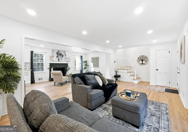 5th image of 2520 Overlook Wy, Atlanta, GA 30345 | MLS# 10781376