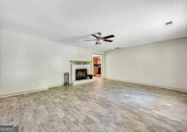 Photo 3 of Sale Pending at 715 Concord Rd, Shady Dale, GA 31085 | MLS# 10757765 | Listing updated on 2026-10-02