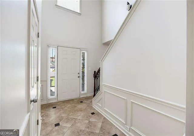 Photo 4 of Single family home for sale at 5212 Pine Branch Cir, Sugar Hill, GA 30518 | MLS# 10834259 | Listing updated on 2026-09-09