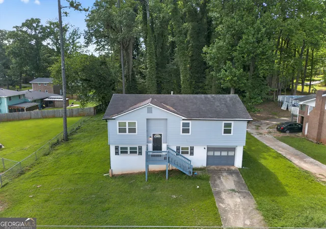 Photo 2 of Single family home for sale at 3239 Pine Springs Manor, Decatur, GA 30034 | MLS# 10828810 | Listing updated on 2026-09-19