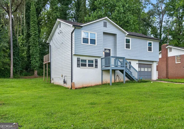 Photo 3 of Single family home for sale at 3239 Pine Springs Manor, Decatur, GA 30034 | MLS# 10828810 | Listing updated on 2026-09-19