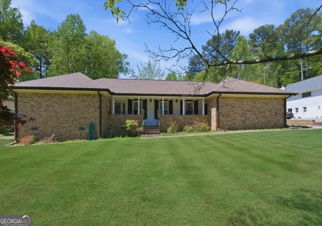 Photo 1 of Sale Pending at 751 Oakley Dr Nw, Marietta, GA 30064 | MLS# 10730094 | Listing updated on 2026-09-29