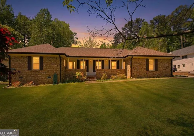 Photo 2 of Sale Pending at 751 Oakley Dr Nw, Marietta, GA 30064 | MLS# 10730094 | Listing updated on 2026-09-29