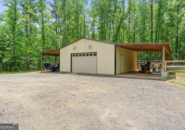 Photo 3 of Single family home for sale at 1337 Green St, Concord, GA 30206 | MLS# 10815810 | Listing updated on 2026-10-26