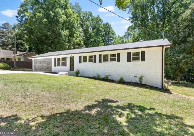Photo 2 of Single family home for sale at 150 Cherokee Ct, Athens, GA 30606 | MLS# 10774840 | Listing updated on 2026-08-27