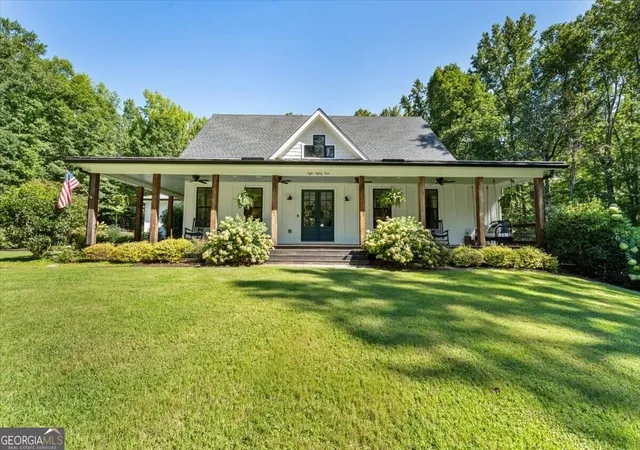 Photo 1 of Single family home for sale at 889 Freehome Rd, Canton, GA 30115 | MLS# 10833835 | Listing updated on 2026-09-10