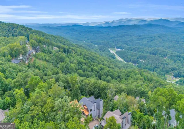 Homes for sale in Blue Ridge, GA | 540 Overlook Dr, Blue Ridge, GA 30513 | MLS# 10708839