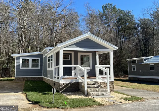 2nd image of 4960 Laurel Lodge #41 Rd, Clarkesville, GA 30523 | MLS# 10776542