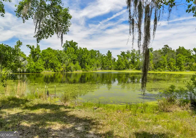2nd image of 3807 Val Tech Rd, Valdosta, GA 31602 | MLS# 10740114