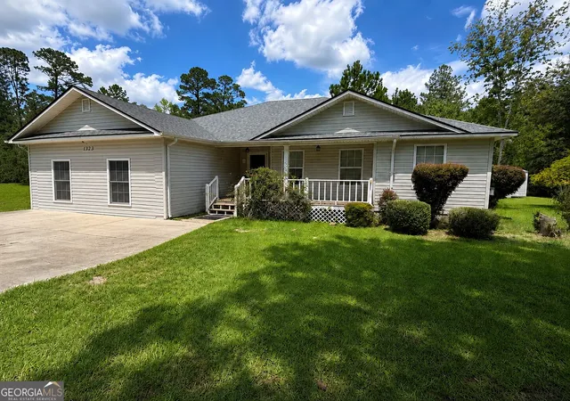 1st image of 1323 N Grossman Dr, Vidalia, GA 30474 | MLS# 10824791