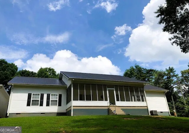 Photo 4 of Single family home for sale at 960 Mcentyre Loop SE, Calhoun, GA 30701 | MLS# 10787575 | Listing updated on 2026-09-15