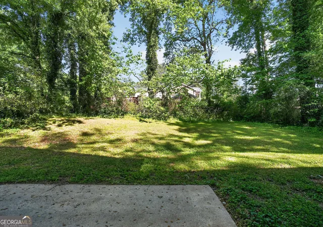 Photo 3 of Sale Pending at 2686 Shadowbrook Dr, Decatur, GA 30034 | MLS# 10735883 | Listing updated on 2026-06-29
