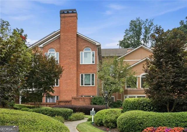 1st image of 5350 Brooke Ridge Dr, Atlanta, GA 30338 | MLS# 10815748