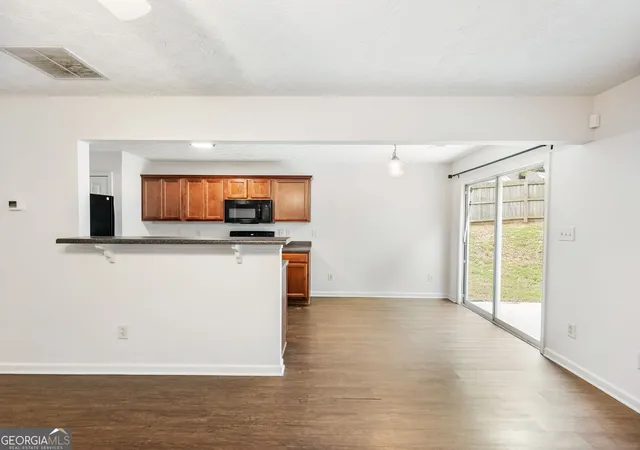Photo 4 of Single family home for sale at 561 Double Crk Dr, Lawrenceville, GA 30045 | MLS# 10791646 | Listing updated on 2026-09-18