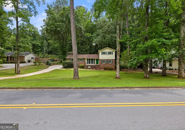 Photo 4 of Single family home for sale at 309 Nelson Dr, Thomaston, GA 30286 | MLS# 10832752 | Listing updated on 2026-09-08