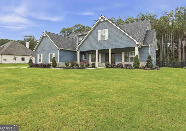 Photo 3 of Single family home for sale at 130 Maple Ln, Williamson, GA 30292 | MLS# 10824060 | Listing updated on 2026-08-26