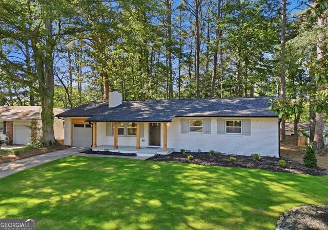 2nd image of 2920 Fantasy Ln, Decatur, GA 30033 | MLS# 10787153