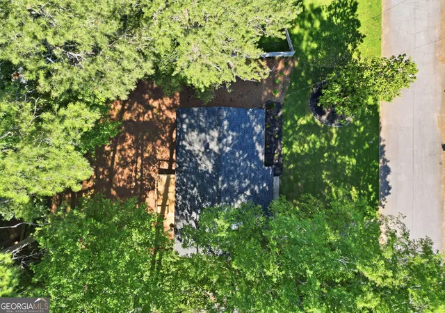 Photo 3 of Sale Pending at 2920 Fantasy Ln, Decatur, GA 30033 | MLS# 10787153 | Listing updated on 2026-09-01