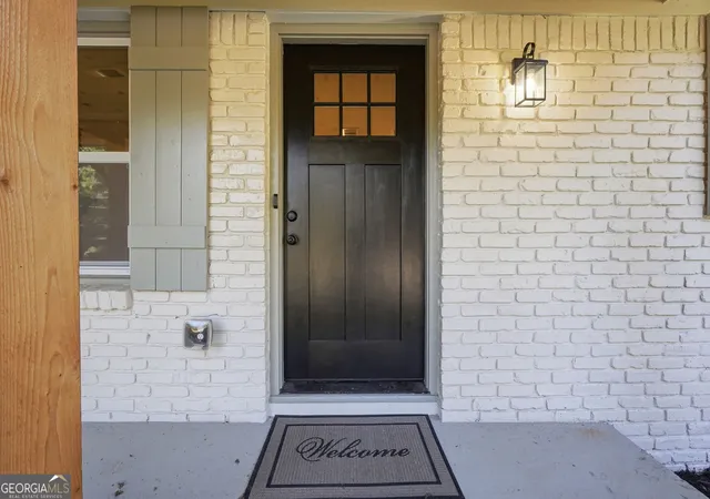 Photo 4 of Sale Pending at 2920 Fantasy Ln, Decatur, GA 30033 | MLS# 10787153 | Listing updated on 2026-09-01