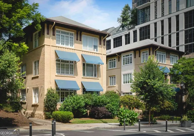Listing Photo 1 - Condo for sale in building located at 754 Juniper St Ne, Atlanta, GA 30308 - Unit #2