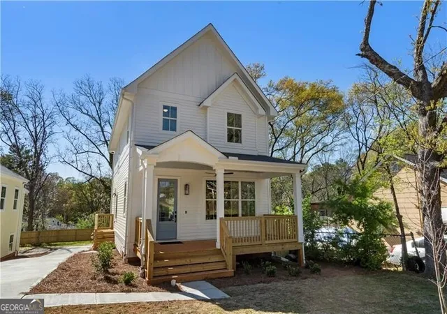 3rd image of 1901 Browns Mill Rd Se, Atlanta, GA 30315 | MLS# 10781400