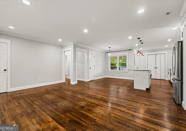 4th image of 1546 Cloverdale Dr Se, Marietta, GA 30067 | MLS# 10813005