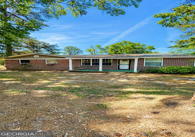 1st image of 422 S Macon St, Ludowici, GA 31316 | MLS# 10738284