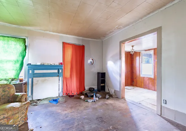 Photo 3 of Single family home for sale at 4122 Jacksonville St, Heflin, AL 36264 | MLS# 10608245 | Listing updated on 2026-02-12