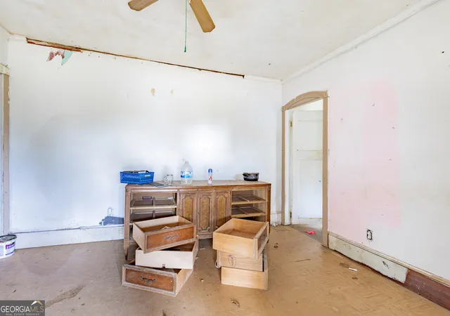 Photo 4 of Single family home for sale at 4122 Jacksonville St, Heflin, AL 36264 | MLS# 10608245 | Listing updated on 2026-02-12