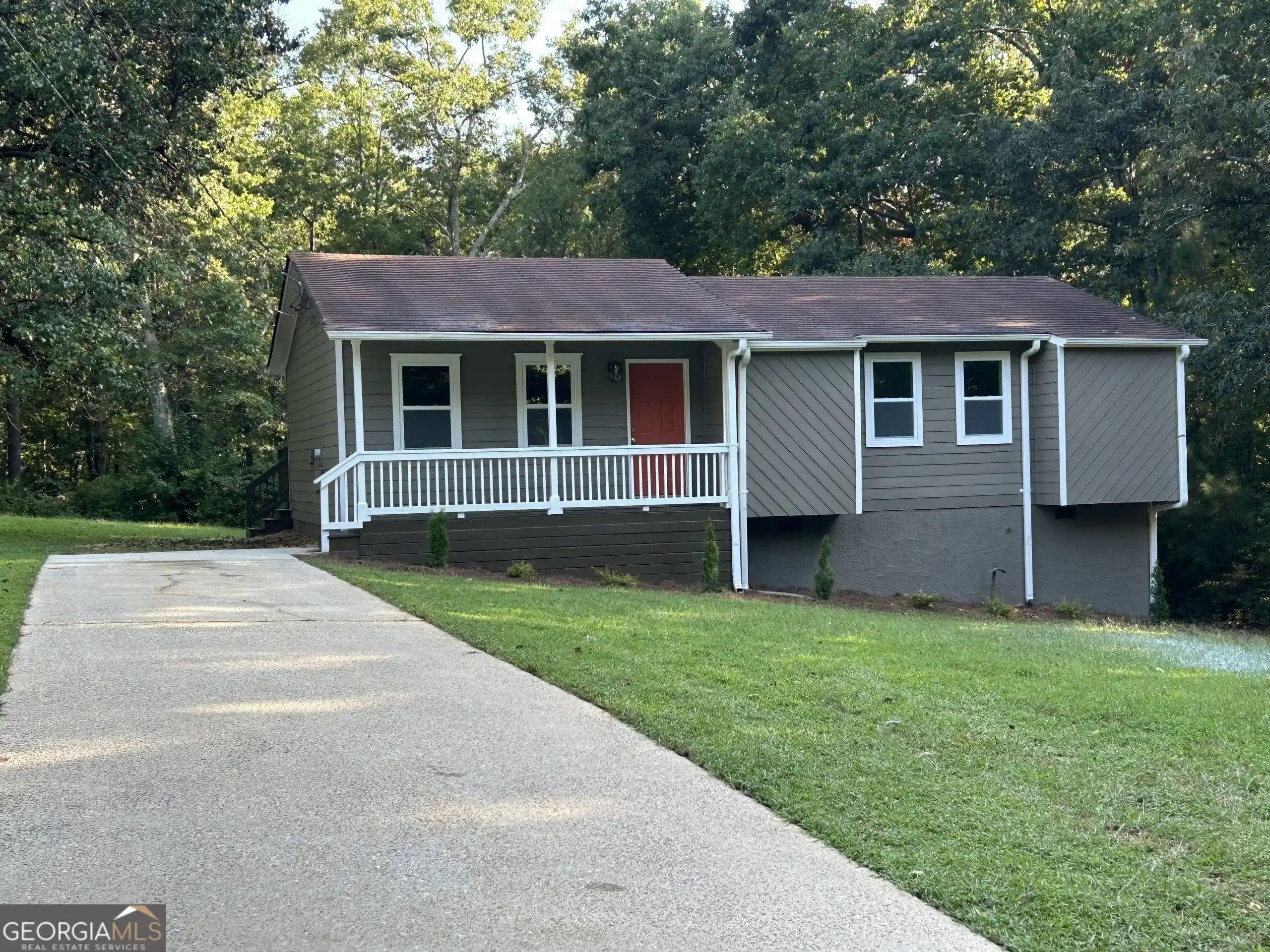 Single family home for sale at 2683 Legion Lake Rd, Douglasville, GA 30135 | MLS# 10829748