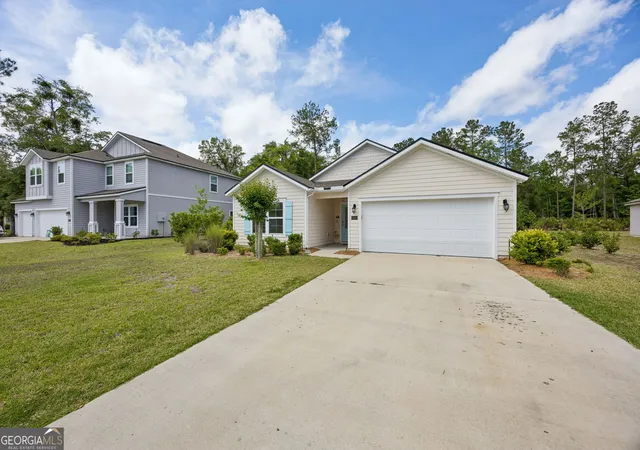 Photo 3 of Sale Pending at 203 Chinquapin Dr, Saint Marys, GA 31558 | MLS# 10766744 | Listing updated on 2026-09-09