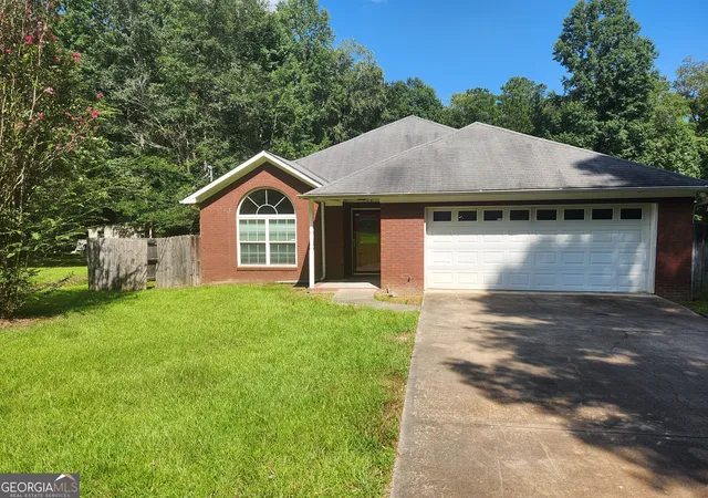 1st image of 526 Vista Dr, Columbus, GA 31907 | MLS# 10822332