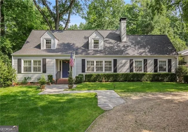 Photo 1 of Single family home for sale at 1403 Moores Mill Rd Nw, Atlanta, GA 30327 | MLS# 10832999 | Listing updated on 2026-09-03
