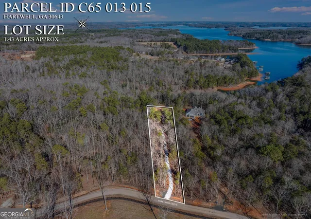 Photo 3 of Sale Pending at 395 Tom Cobb Dr, Hartwell, GA 30643 | MLS# 10611169 | Listing updated on 2026-03-09