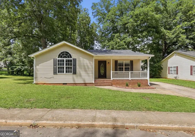 1st image of 100 Depot St, Buchanan, GA 30113 | MLS# 10829577