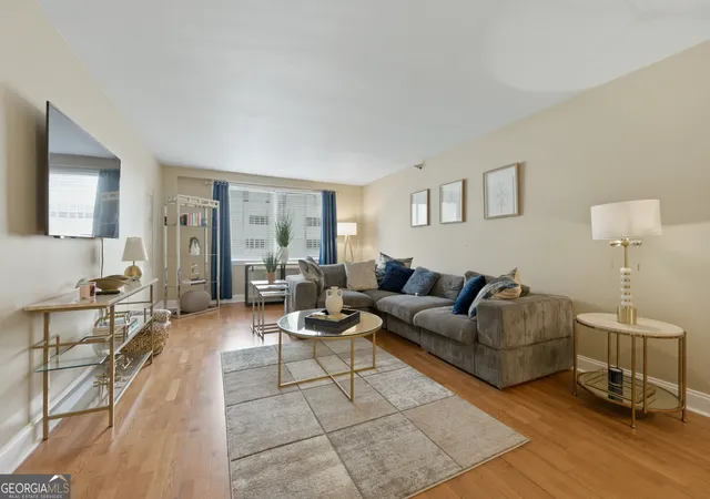 Photo 3 of Condo for sale at 2479 Peachtree Rd Ne #APT 503, Atlanta, GA 30305 | MLS# 10734164 | Listing updated on 2026-09-23