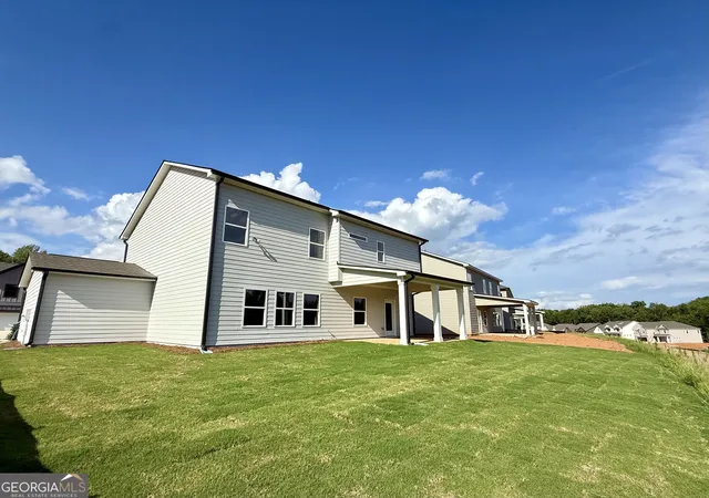 Photo 3 of Single family home for sale at 5291 Baymont Dr, Gainesville, GA 30507 | MLS# 10807580 | Listing updated on 2026-09-21