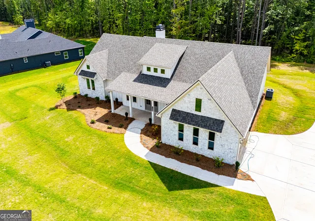 Homes for sale in Roopville, GA | 126 Woodford Dr, Roopville, GA 30170 | MLS# 10709105
